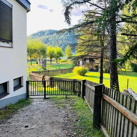 Vegan & Restaurant Guest house Sankt Kanzian am Klopeiner See