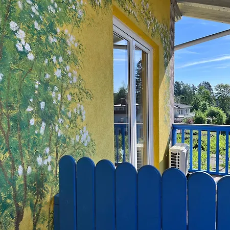Vegan & Restaurant Guest house
