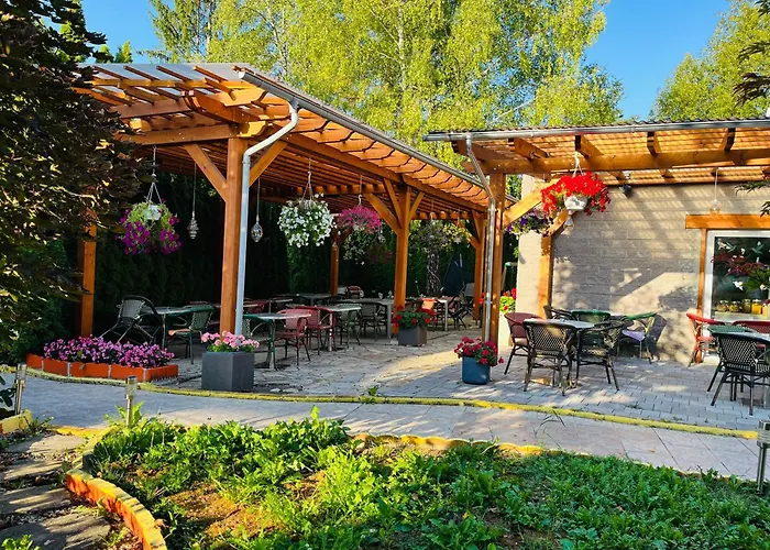 בית הארחה Vegan & Restaurant סנט קנזיאן