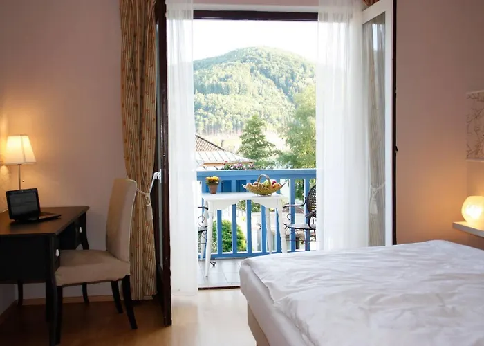 Vegan & Restaurant בית הארחה *