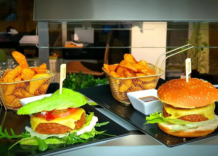 בית הארחה Vegan & Restaurant סנט קנזיאן